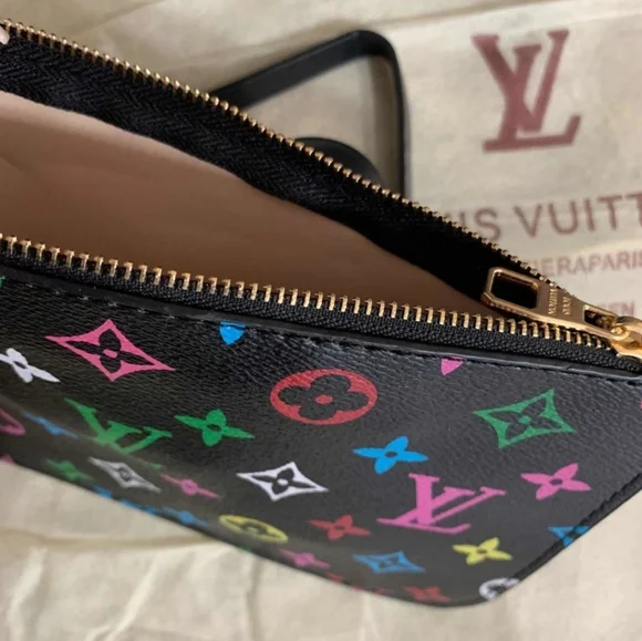 Designer Monogrammed Tote - Picture 2 of 7